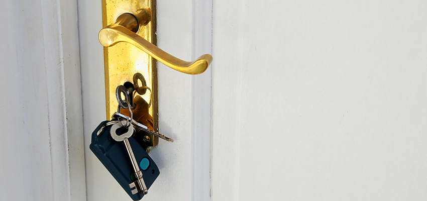 Broken Door Key Extraction in Alta Sierra, CA